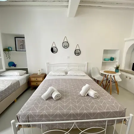 Elenita'S Mykonos Town Flat Exterior photo